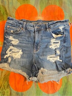 American Eagle High V-Rise Shortie Next Level Stretch Denim Shortie Size 14